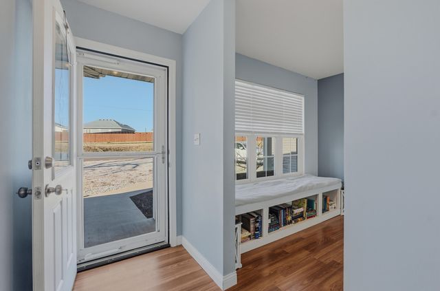 2340 N LAKE OF THE WOODS RD, Columbia, MO 65202