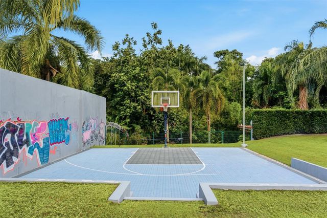 85 ORQUIDIA, San Juan, PR 00927