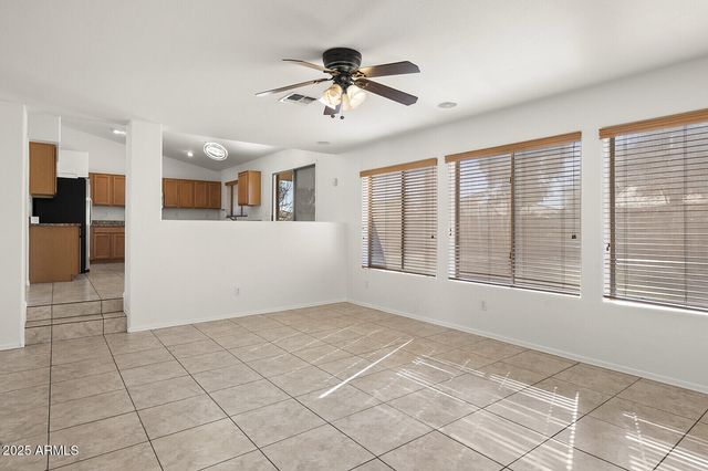 3297 E WARBLER Road, Gilbert, AZ 85297