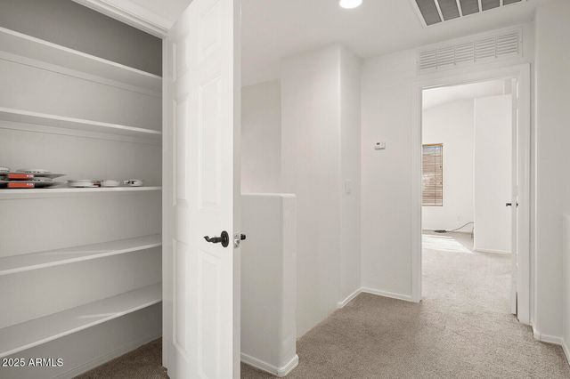 3297 E WARBLER Road, Gilbert, AZ 85297