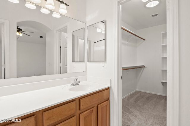 3297 E WARBLER Road, Gilbert, AZ 85297