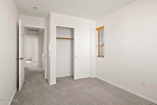 3297 E WARBLER Road, Gilbert, AZ 85297