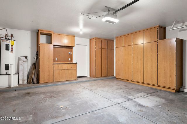 3297 E WARBLER Road, Gilbert, AZ 85297