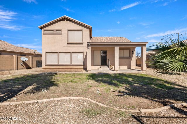3297 E WARBLER Road, Gilbert, AZ 85297