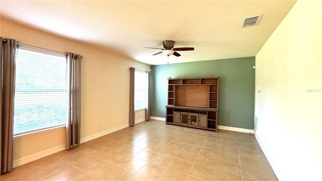 5217 DOVE TREE STREET, Orlando, FL 32811