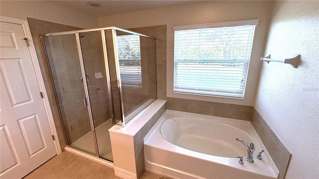 5217 DOVE TREE STREET, Orlando, FL 32811