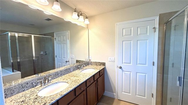 5217 DOVE TREE STREET, Orlando, FL 32811