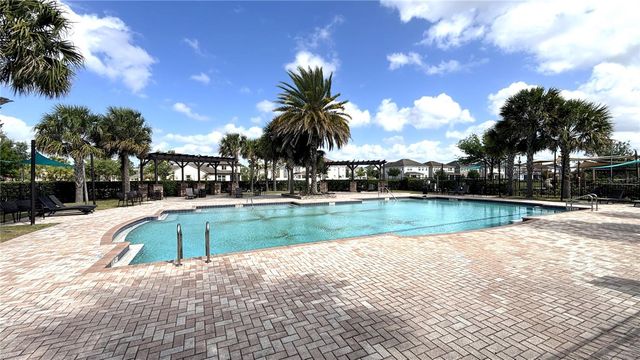 5217 DOVE TREE STREET, Orlando, FL 32811