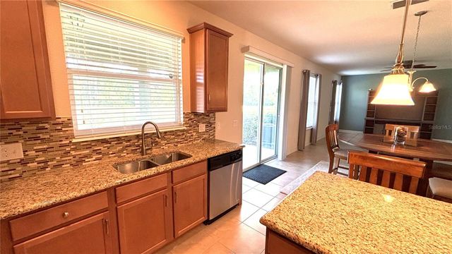5217 DOVE TREE STREET, Orlando, FL 32811