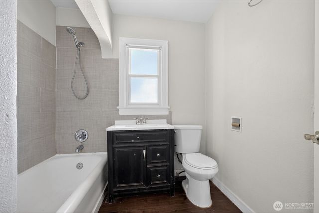 110 Lincoln Avenue, Kent, WA 98032
