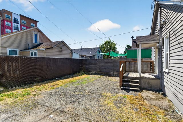 110 Lincoln Avenue, Kent, WA 98032
