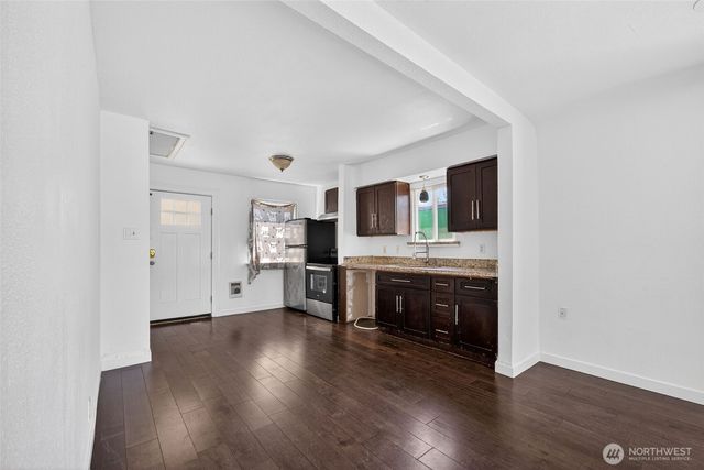 110 Lincoln Avenue, Kent, WA 98032