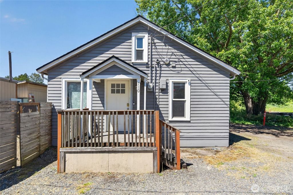 110 Lincoln Avenue, Kent, WA 98032
