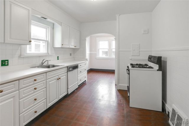 261 Wardman Road, Tonawanda, NY 14217