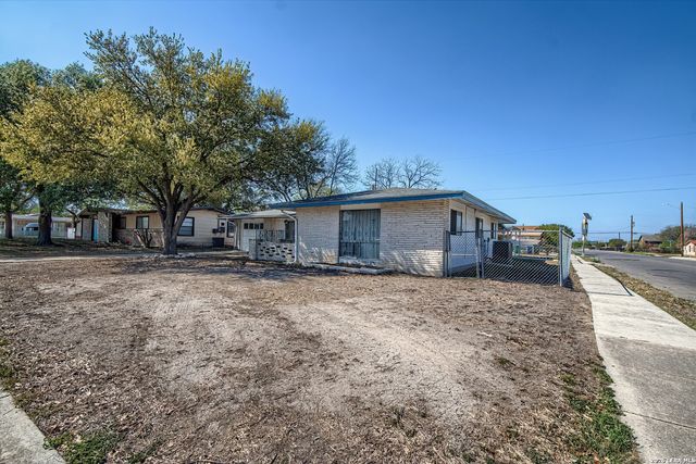 7303 Remuda, San Antonio, TX 78227