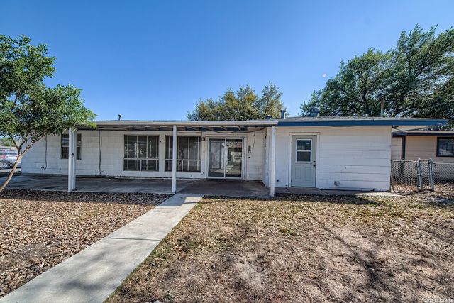 7303 Remuda, San Antonio, TX 78227