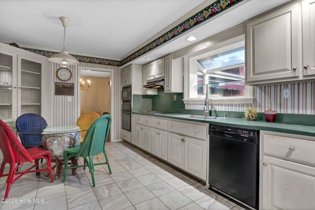 1830 Nc Highway 210 E, Hampstead, NC 28443