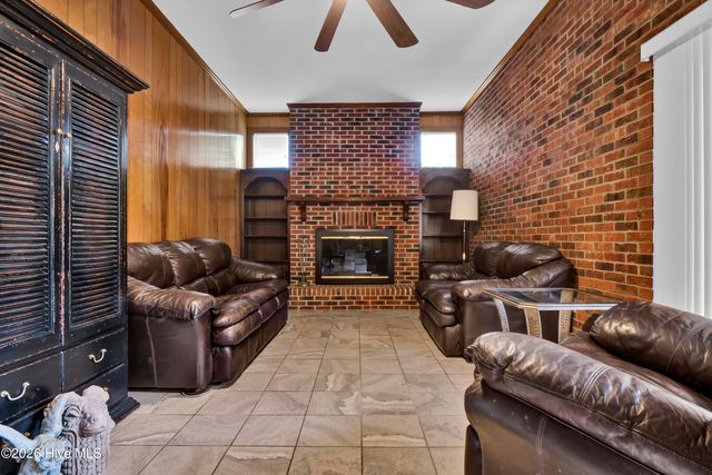 1830 Nc Highway 210 E, Hampstead, NC 28443