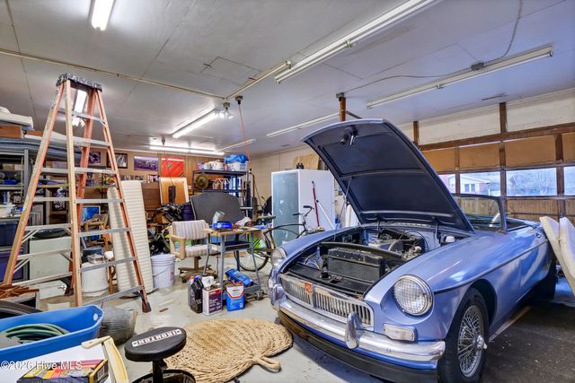 1830 Nc Highway 210 E, Hampstead, NC 28443