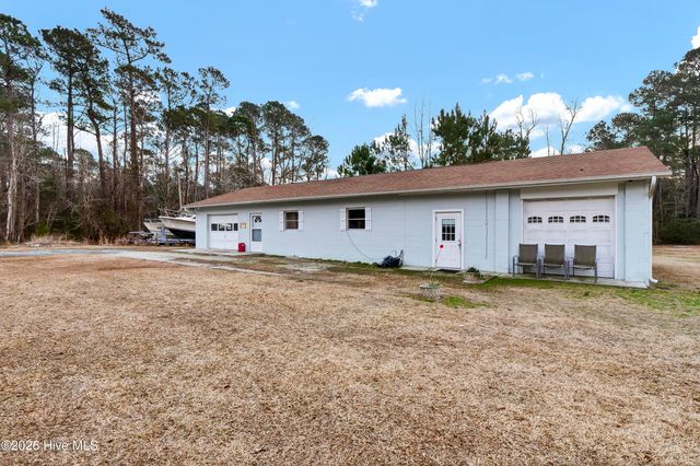 1830 Nc Highway 210 E, Hampstead, NC 28443