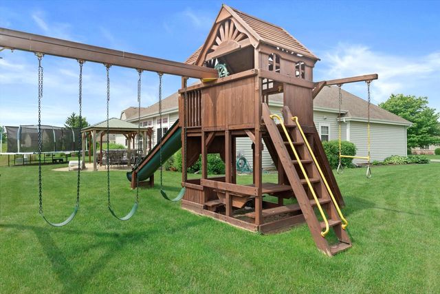 3259 Emmertsen ROAD, Racine, WI 53406
