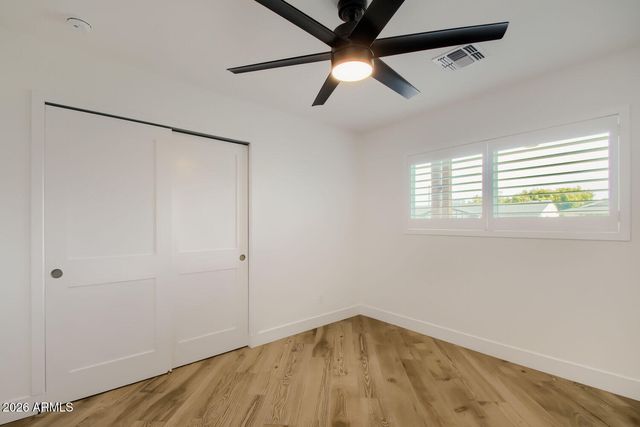 8318 E SELLS Drive, Scottsdale, AZ 85251