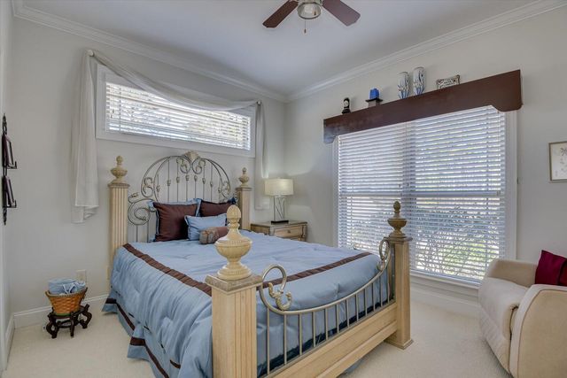 218 Monroe Lane, Mccormick, SC 29835