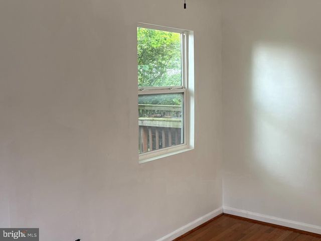 306 S COURTHOUSE RD, Arlington, VA 22204
