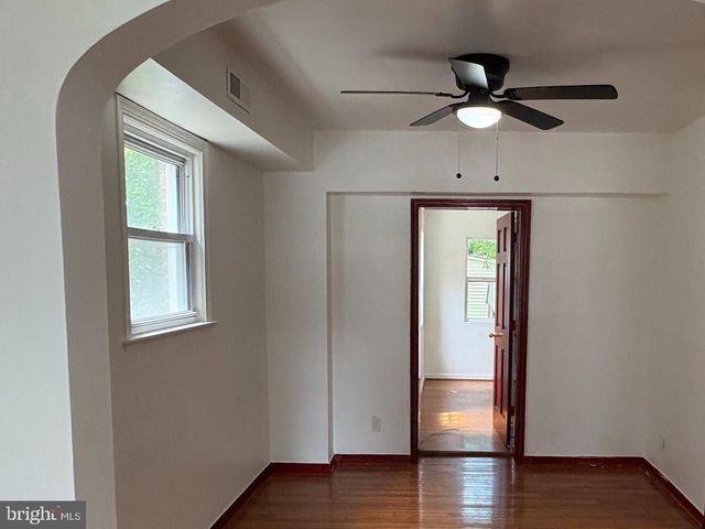 306 S COURTHOUSE RD, Arlington, VA 22204