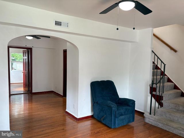306 S COURTHOUSE RD, Arlington, VA 22204