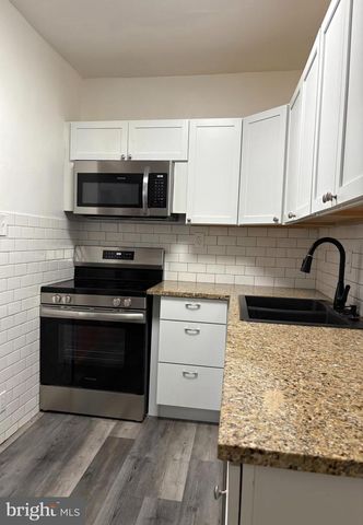 306 S COURTHOUSE RD, Arlington, VA 22204