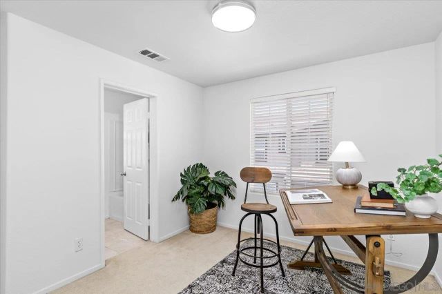 16910 Bixby St 1, San Diego, CA 92127