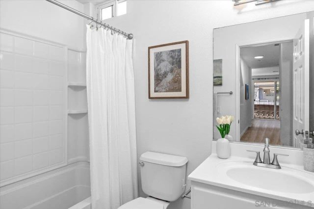 16910 Bixby St 1, San Diego, CA 92127