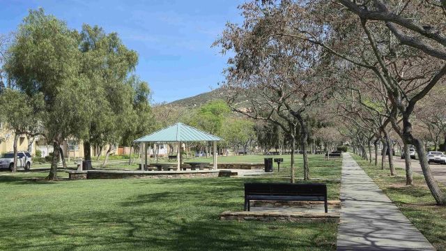 16910 Bixby St 1, San Diego, CA 92127