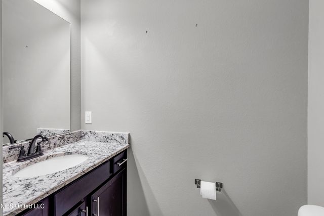 832 Reunion Place Circle, Biloxi, MS 39532