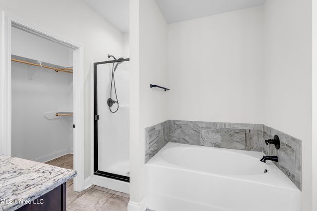 832 Reunion Place Circle, Biloxi, MS 39532