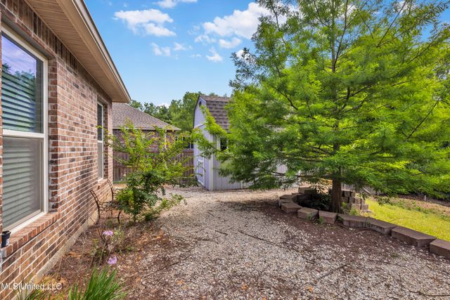 832 Reunion Place Circle, Biloxi, MS 39532