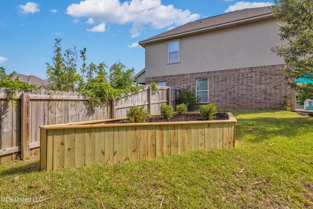 832 Reunion Place Circle, Biloxi, MS 39532