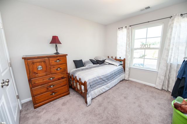 436 N Ivestor Court, Inman, SC 29349