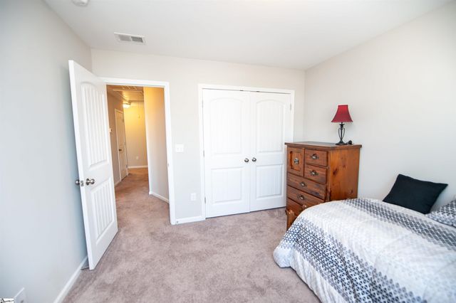 436 N Ivestor Court, Inman, SC 29349