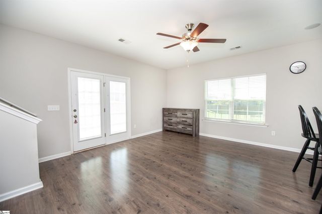 436 N Ivestor Court, Inman, SC 29349