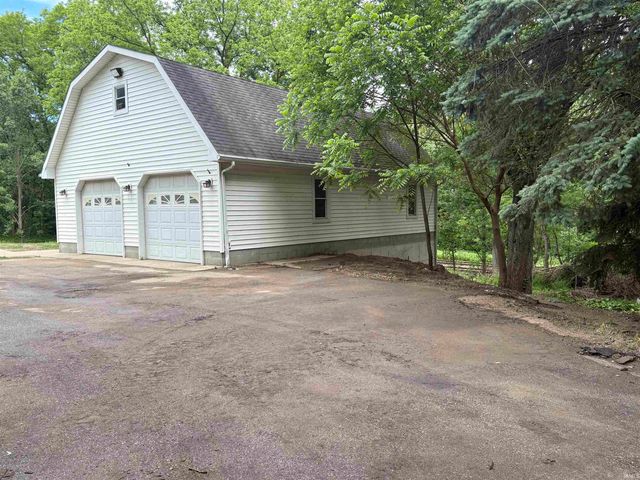 308 Bellevue Street, New Carlisle, IN 46552