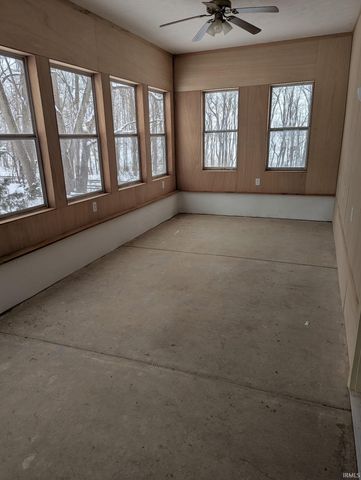 308 Bellevue Street, New Carlisle, IN 46552