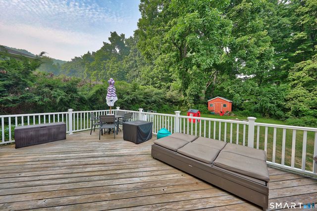 98 Edgewood Avenue, Thomaston, CT 06787