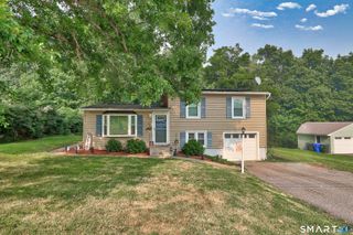 98 Edgewood Avenue, Thomaston, CT 06787