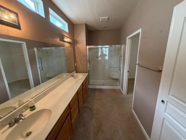 162 Calistoga Ln, Lincoln, CA 95648