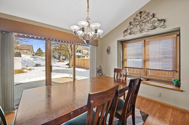 213 Ryan COURT, West Bend, WI 53095