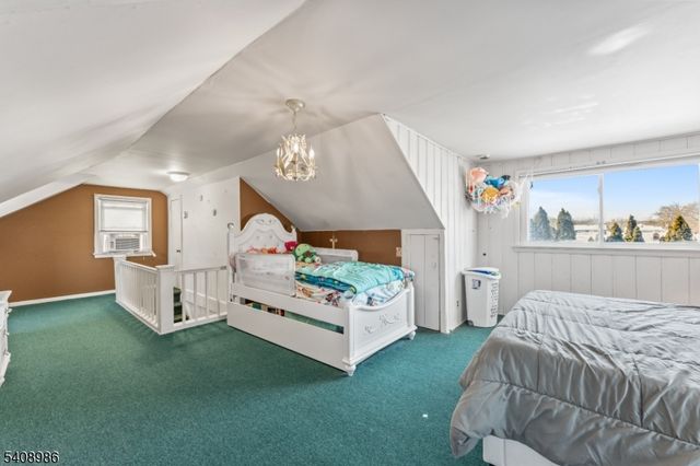 102 Barnsdale Rd, Clifton City, NJ 07013