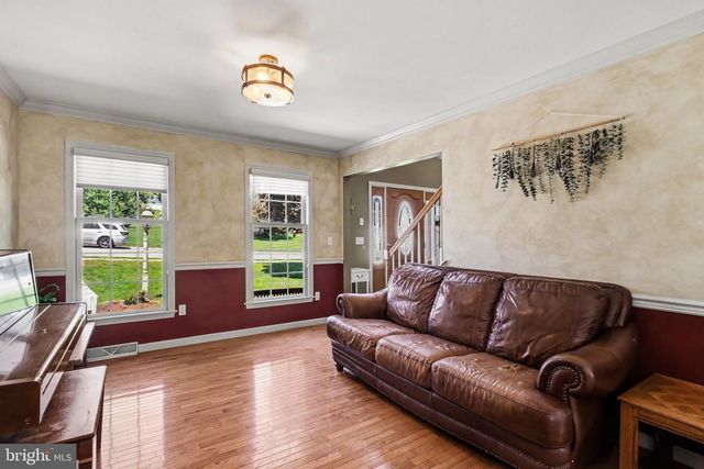 15 BULLRUSH LDG, Elizabethtown, PA 17022