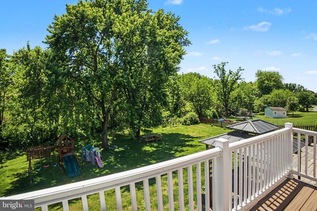 15 BULLRUSH LDG, Elizabethtown, PA 17022